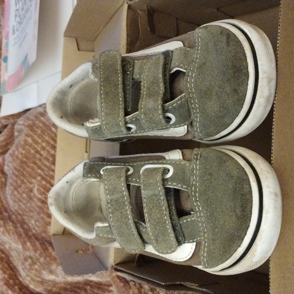 Vans Toddler Old Skool V Shoes - Picture 3 of 6